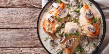 https://www.maggi.hr/sites/default/files/styles/ln_search_recipe_resultdesktop/public/srh_recipes/c04bec47ae9ad17ad6901280d16db0d3.jpg?h=e5aec6c8&itok=PZM9mKHA