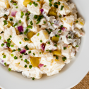 Salata s piletinom i mozzarellom