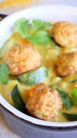 https://www.maggi.hr/sites/default/files/styles/search_result_153_272/public/SEM_Here_is_the_simplest_way_to_add_vegetables_to_your_kids_meals.jpg?itok=VuFQfSAq