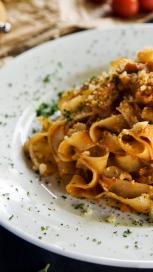 https://www.maggi.hr/sites/default/files/styles/search_result_153_272/public/article_images/SEM_10_Simple_Pasta_Recipes_That_Will_Have_Your_Guests_Drooling.jpg?itok=TId2IoMH