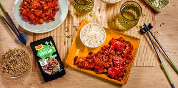 Jednostavni vegetarijanski Teriyaki s batatom, crvenom paprikom i slanutkom na japanski način